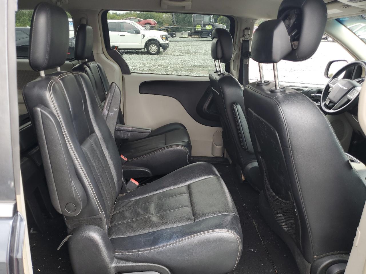 2014 Chrysler Town & Country Touring VIN: 2C4RC1BGXER441811 Lot: 84215825