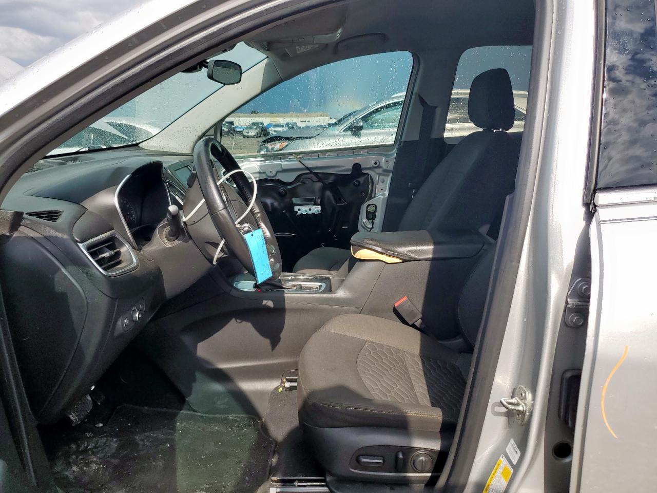 2020 Chevrolet Equinox Lt VIN: 3GNAXKEV3LS573477 Lot: 81815935