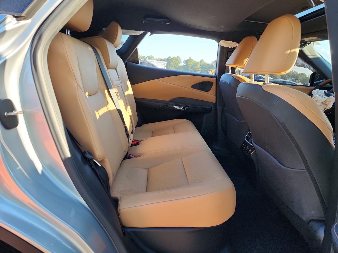 2023 Lexus Rx 350 Premium VIN: JTJCHMAA7P2006569 Lot: 71304795