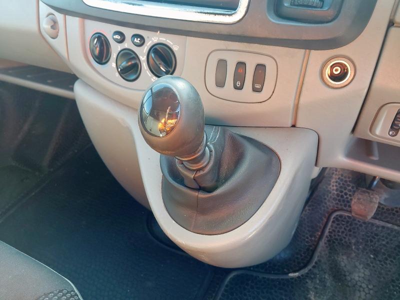 2011 VAUXHALL VIVARO 2900 SPORT CDTI LW 