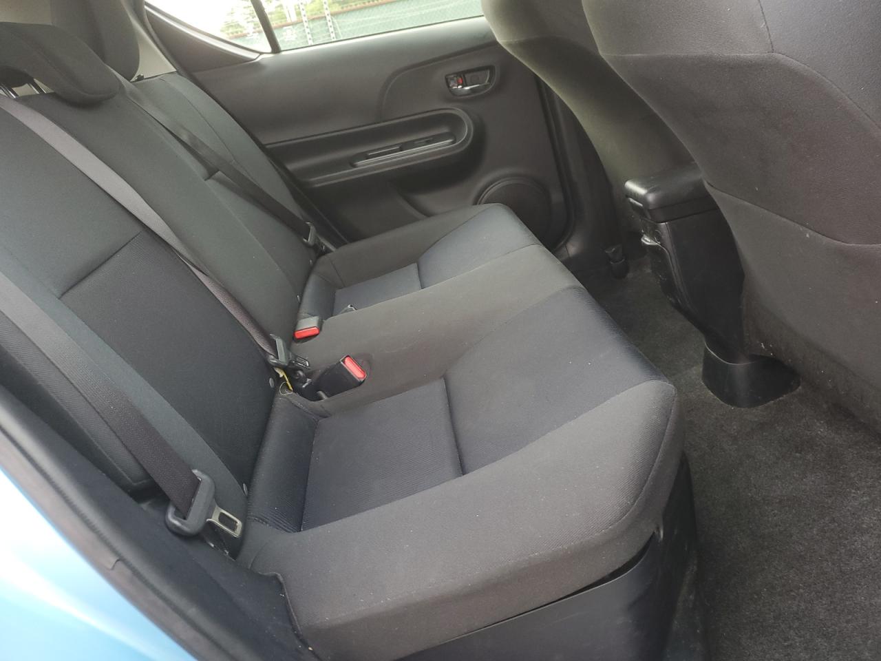 2016 Toyota Prius C VIN: JTDKDTB31G1590462 Lot: 84227095