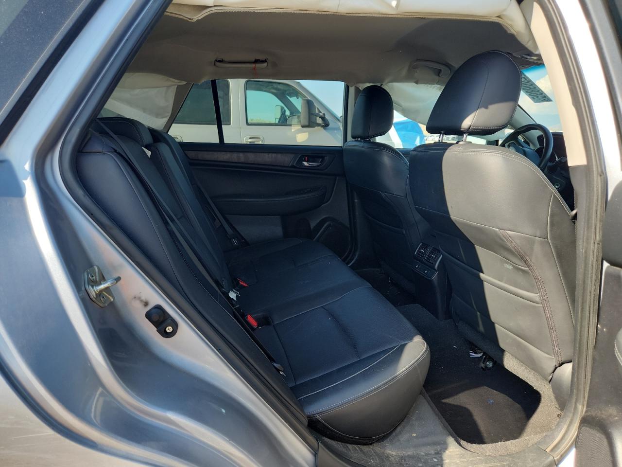 2015 Subaru Outback 2.5I Limited VIN: 4S4BSBJC8F3295858 Lot: 72009895