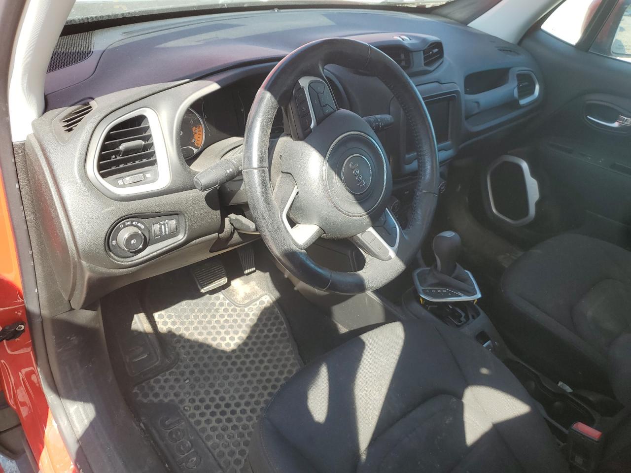 2018 Jeep Renegade Latitude VIN: ZACCJBBB4JPH50565 Lot: 80377945