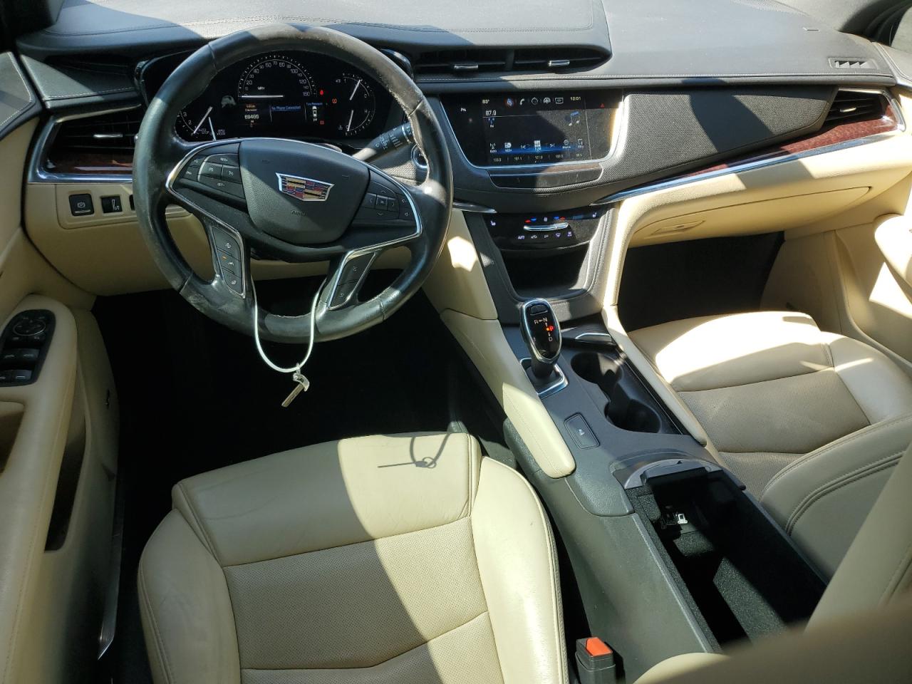 2019 Cadillac Xt5 Luxury VIN: 1GYKNCRS4KZ258661 Lot: 83960895