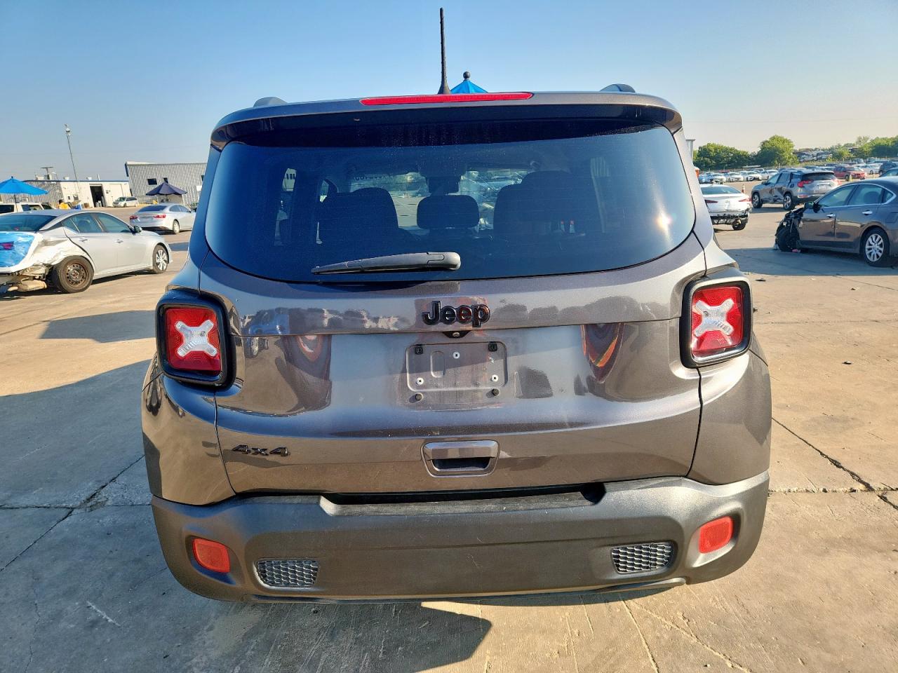 2018 Jeep Renegade Sport VIN: ZACCJBAB7JPH53249 Lot: 71002105