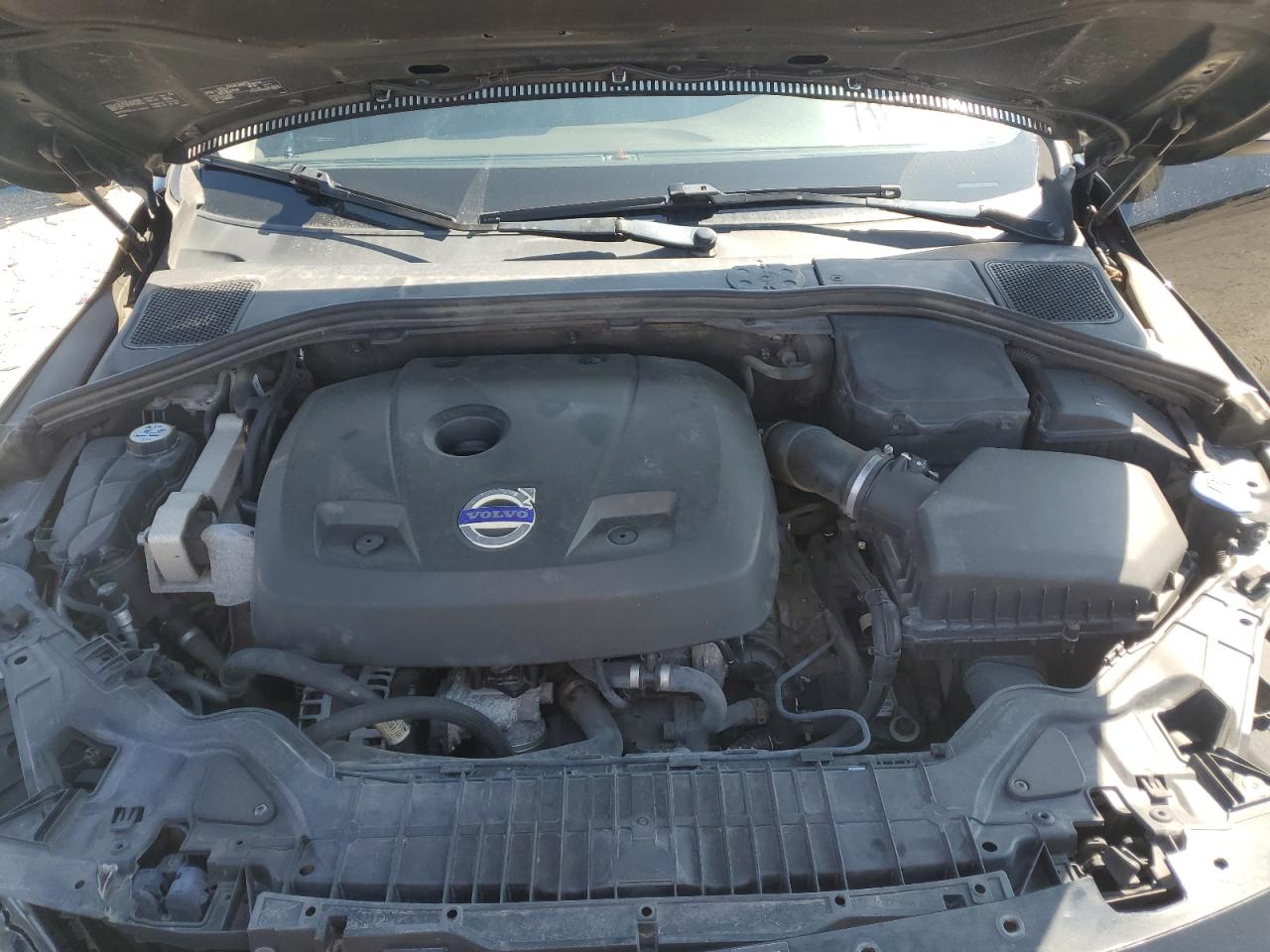 2015 Volvo S60 Premier VIN: YV126MFK5F1336215 Lot: 71635005