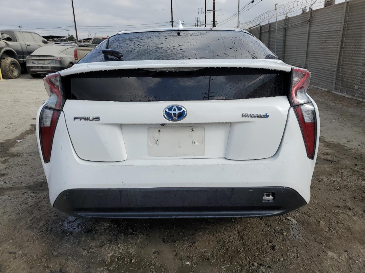 2017 Toyota Prius VIN: JTDKBRFUXH3038959 Lot: 71670975