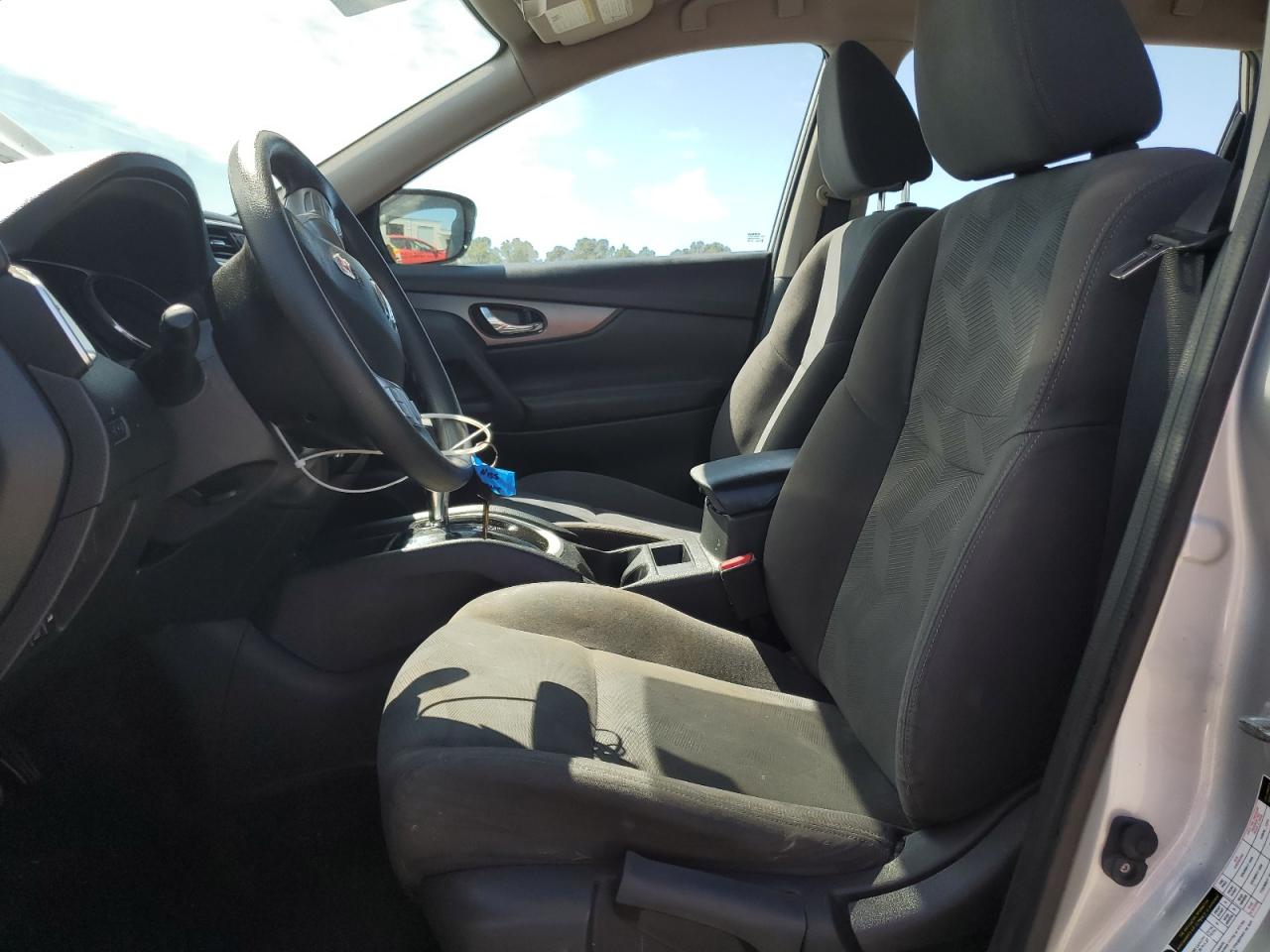 2016 Nissan Rogue S VIN: KNMAT2MV9GP652209 Lot: 81740825