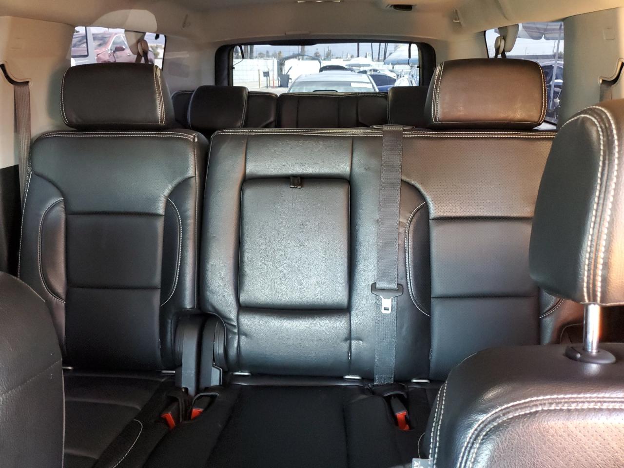 2018 Chevrolet Suburban C1500 Ls VIN: 1GNSCGKC0JR392448 Lot: 81735435