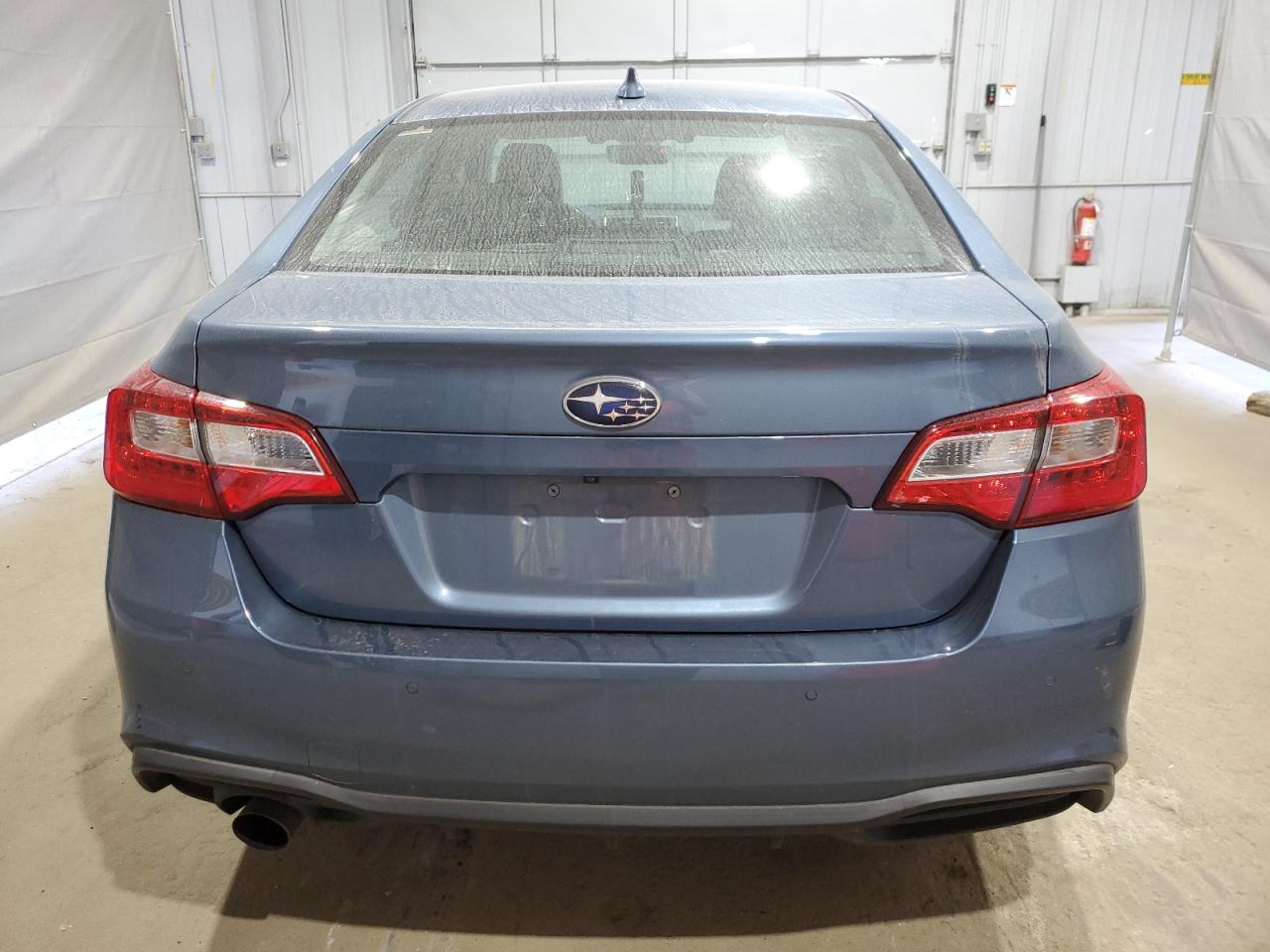 2018 Subaru Legacy 2.5I Limited VIN: 4S3BNAN66J3026518 Lot: 81701925