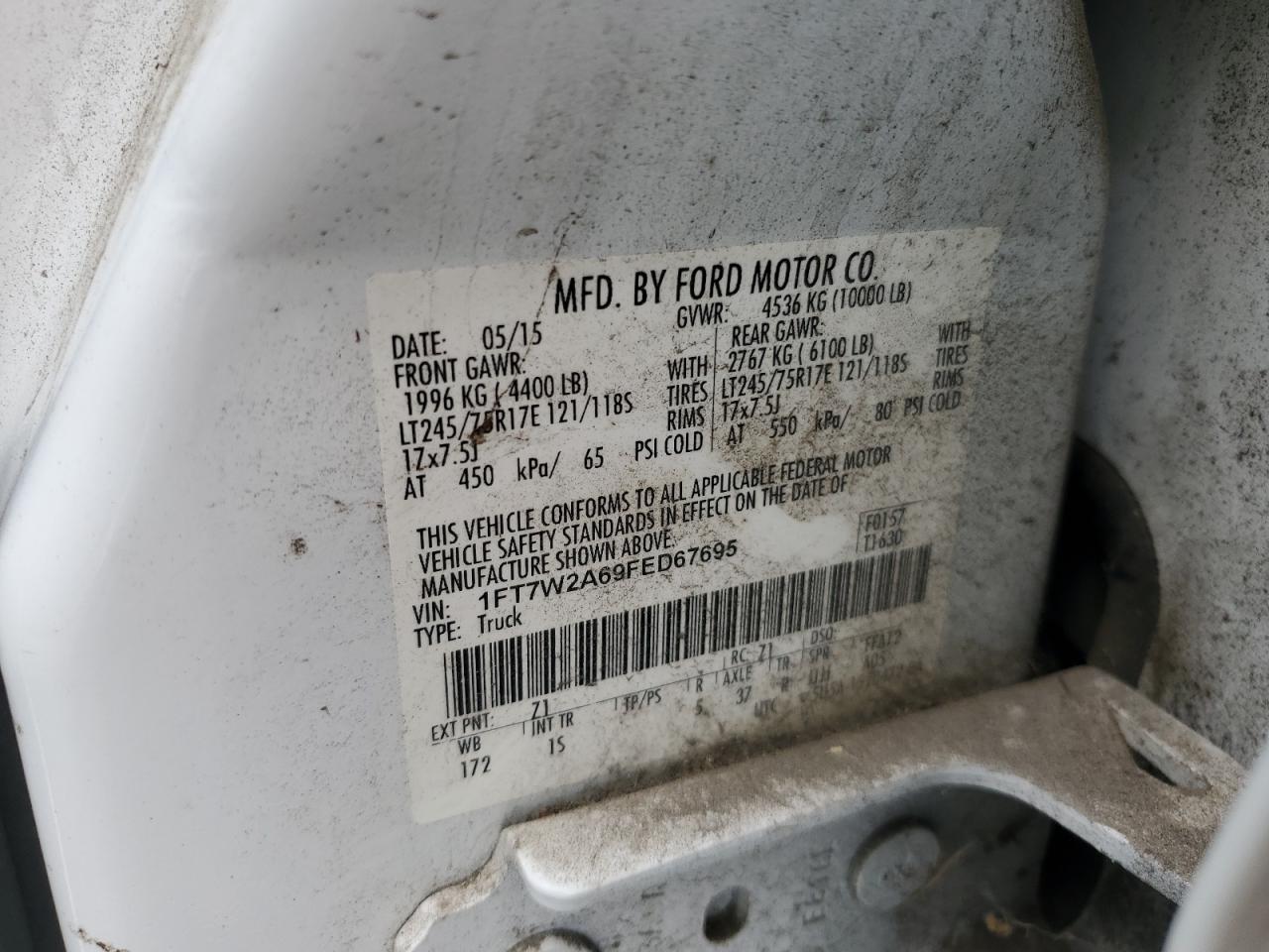 2015 Ford F250 Super Duty VIN: 1FT7W2A69FED67695 Lot: 84592635