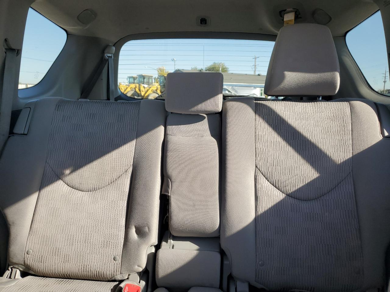 2011 Toyota Rav4 VIN: JTMKF4DV0B5042615 Lot: 81874345