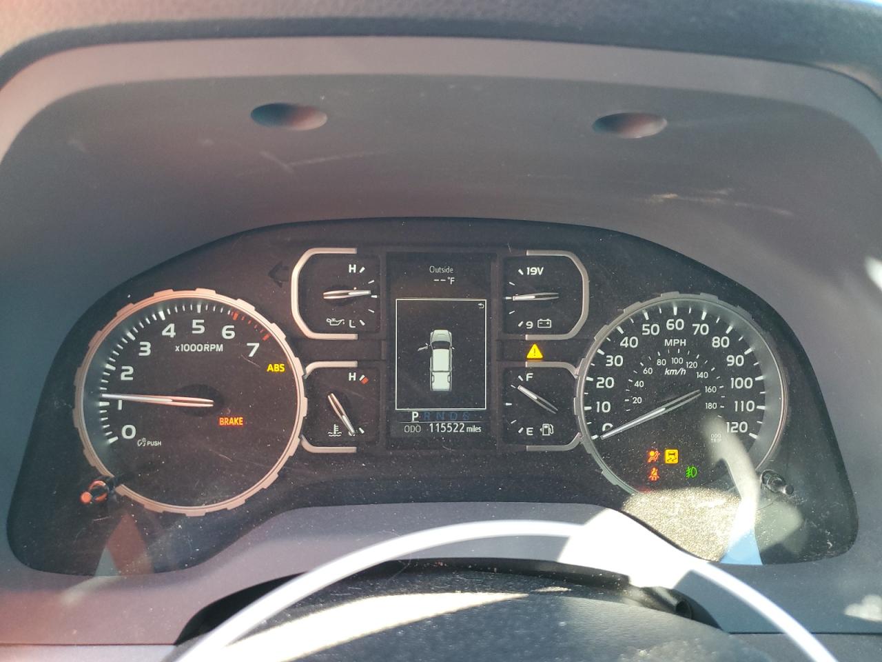 2018 Toyota Tundra Crewmax Sr5 VIN: 5TFDY5F13JX700255 Lot: 82141495