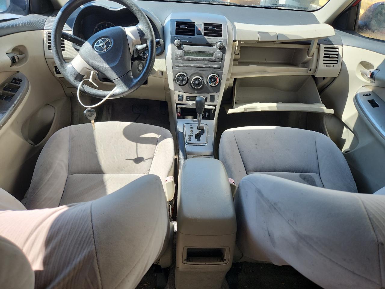 2011 Toyota Corolla Base VIN: JTDBU4EE4BJ090923 Lot: 81309995