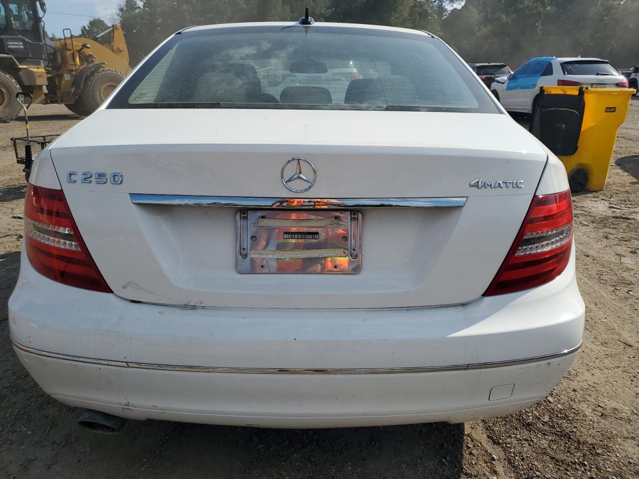 2013 Mercedes-Benz C 250 VIN: WDDGF4HB5DA860833 Lot: 82089705