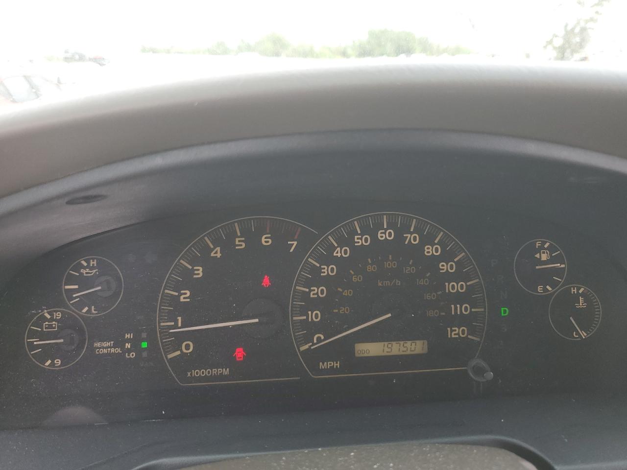 2005 Toyota Sequoia Limited VIN: 5TDZT38A85S256078 Lot: 84743695