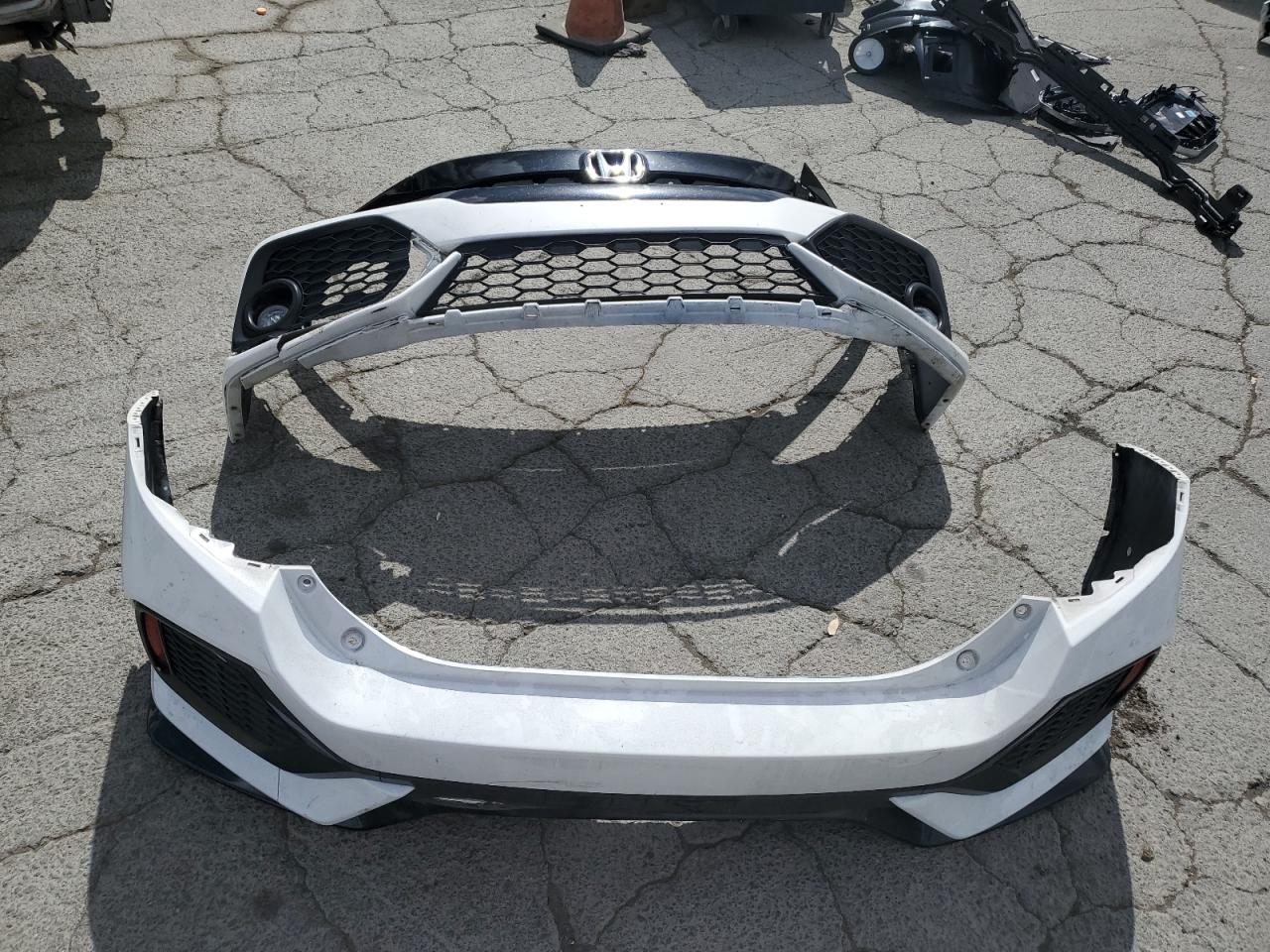 2018 Honda Civic Sport VIN: SHHFK7H47JU418562 Lot: 71672945