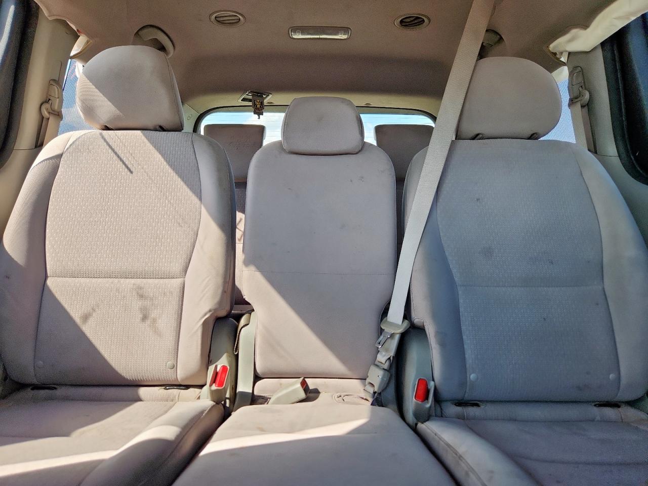 2016 Kia Sedona Lx VIN: KNDMB5C11G6171957 Lot: 81714115