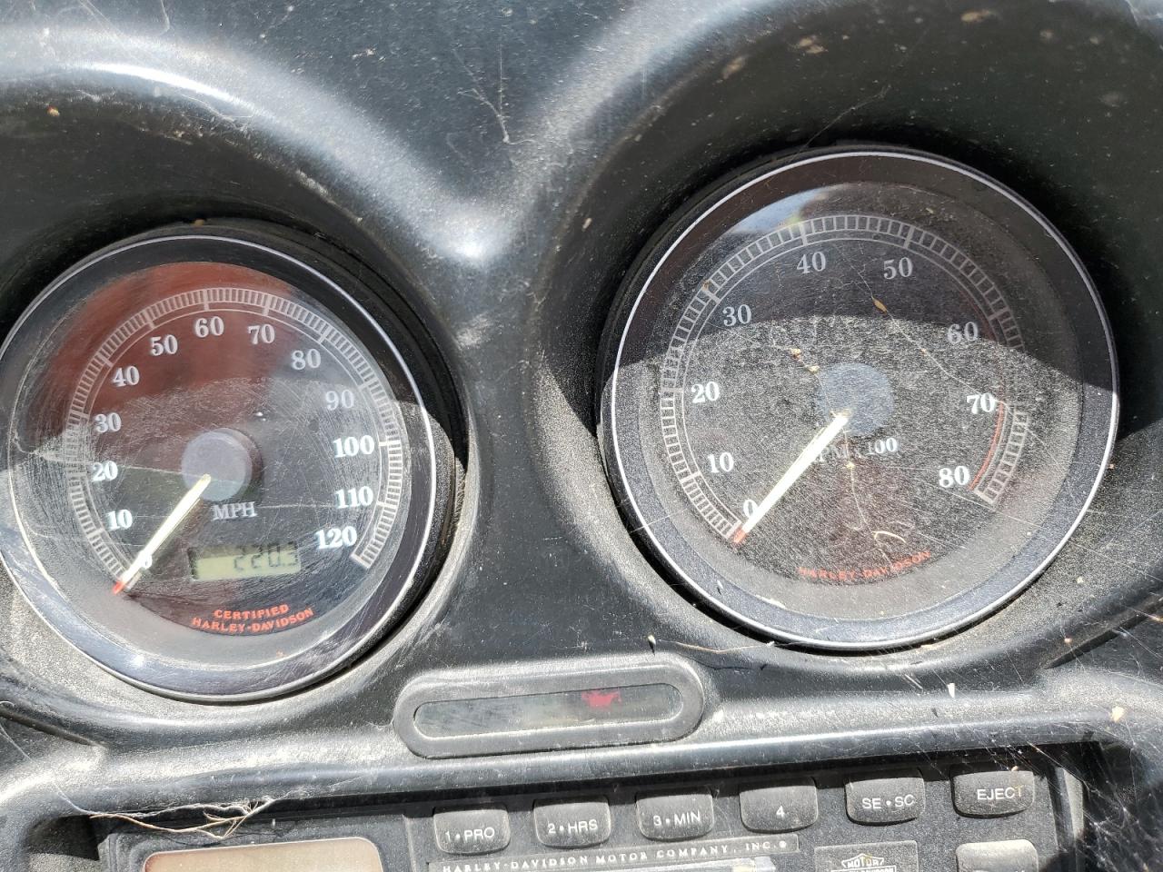 2001 Harley-Davidson Flhtcui VIN: 1HD1FCW171Y655083 Lot: 81721025