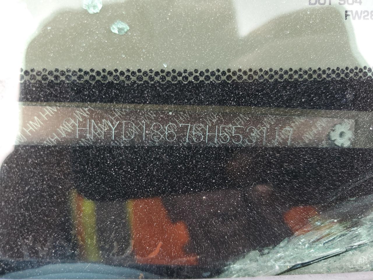 2005 Acura Mdx Touring VIN: 2HNYD18675H553117 Lot: 84250935