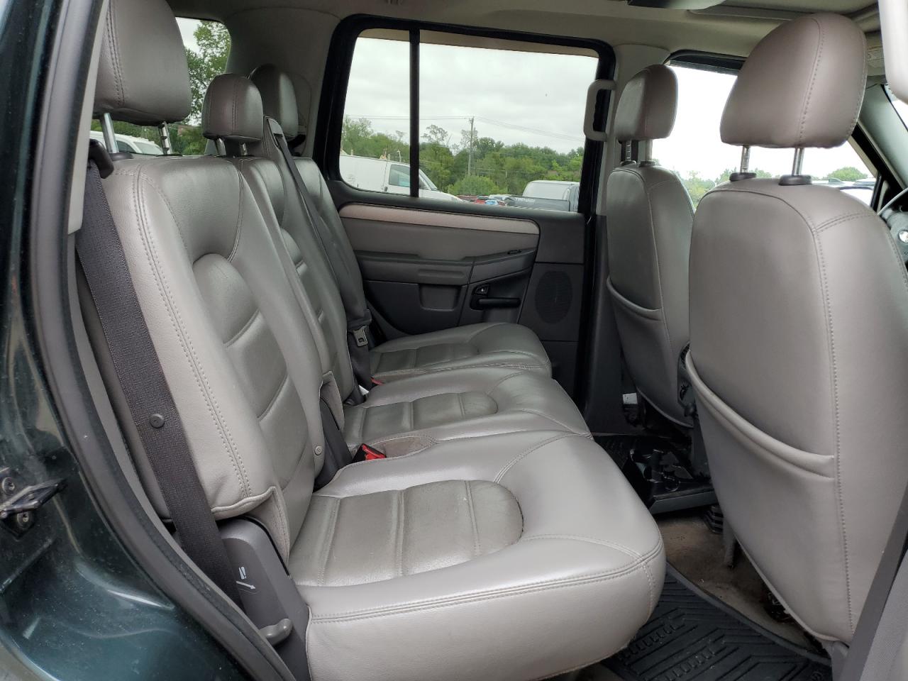 2004 Ford Explorer Xlt VIN: 1FMZU73K54UB33073 Lot: 80258695