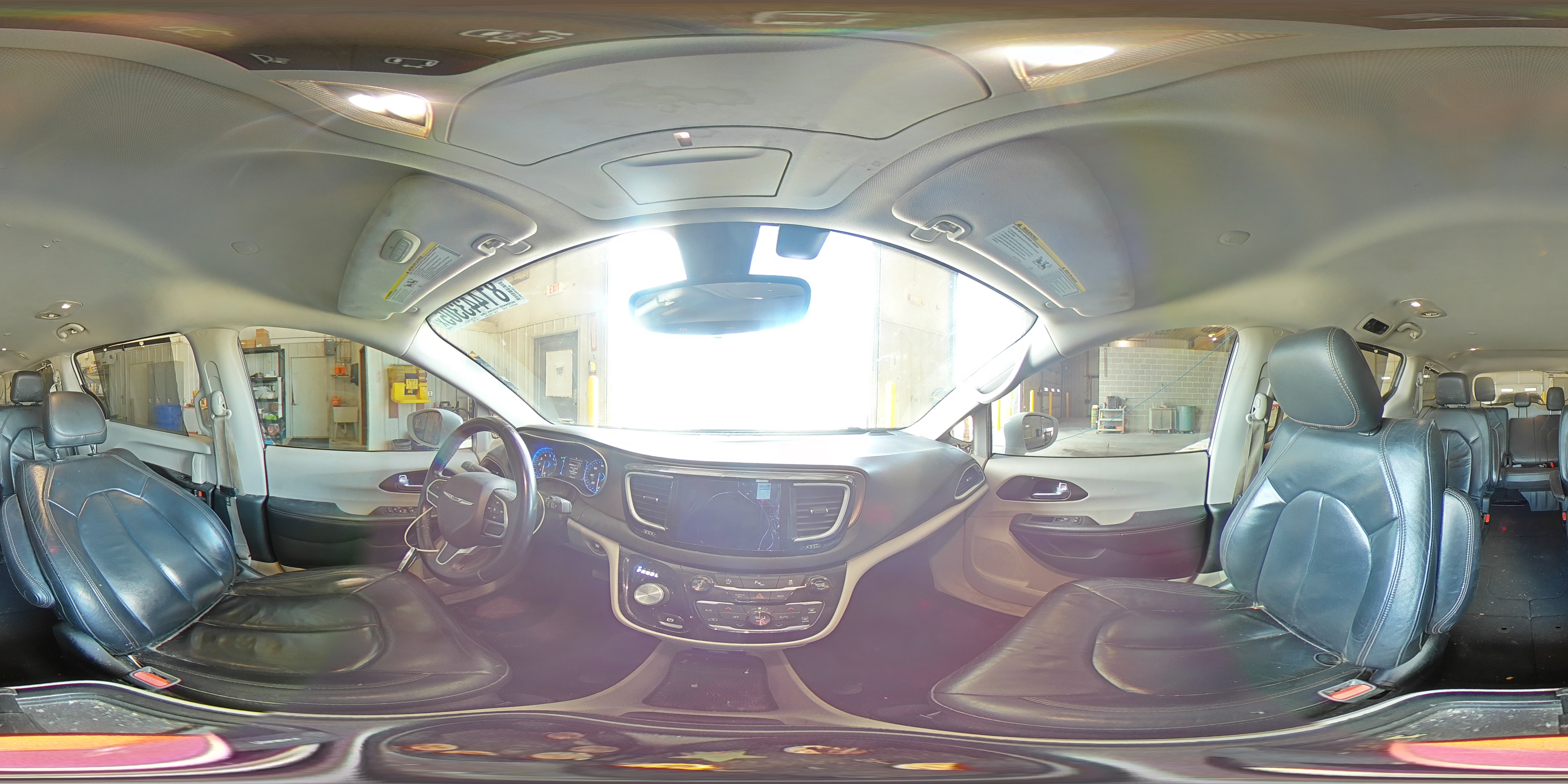 2017 Chrysler Pacifica Touring L VIN: 2C4RC1BG2HR815932 Lot: 81443305