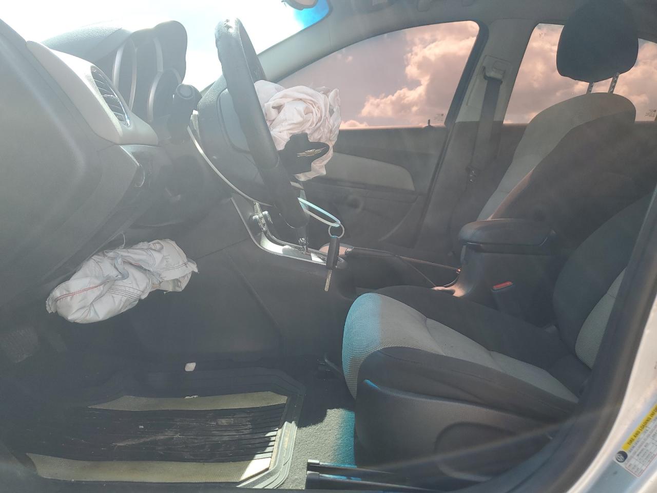 2014 Chevrolet Cruze Ls VIN: 1G1PA5SG6E7452528 Lot: 82158475