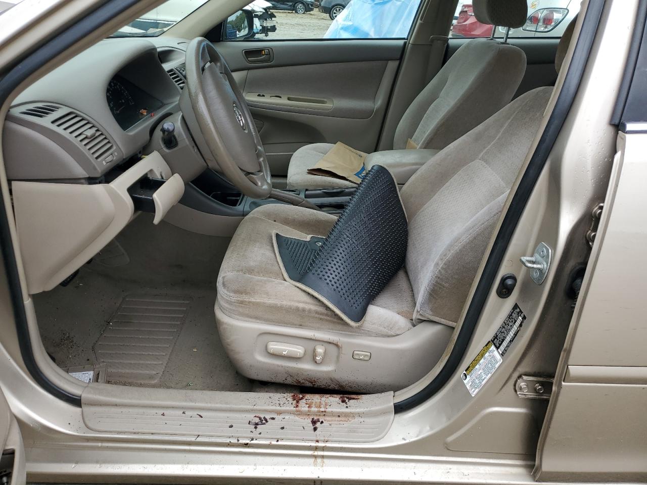 2004 Toyota Camry Le VIN: 4T1BE32K34U930804 Lot: 81278975