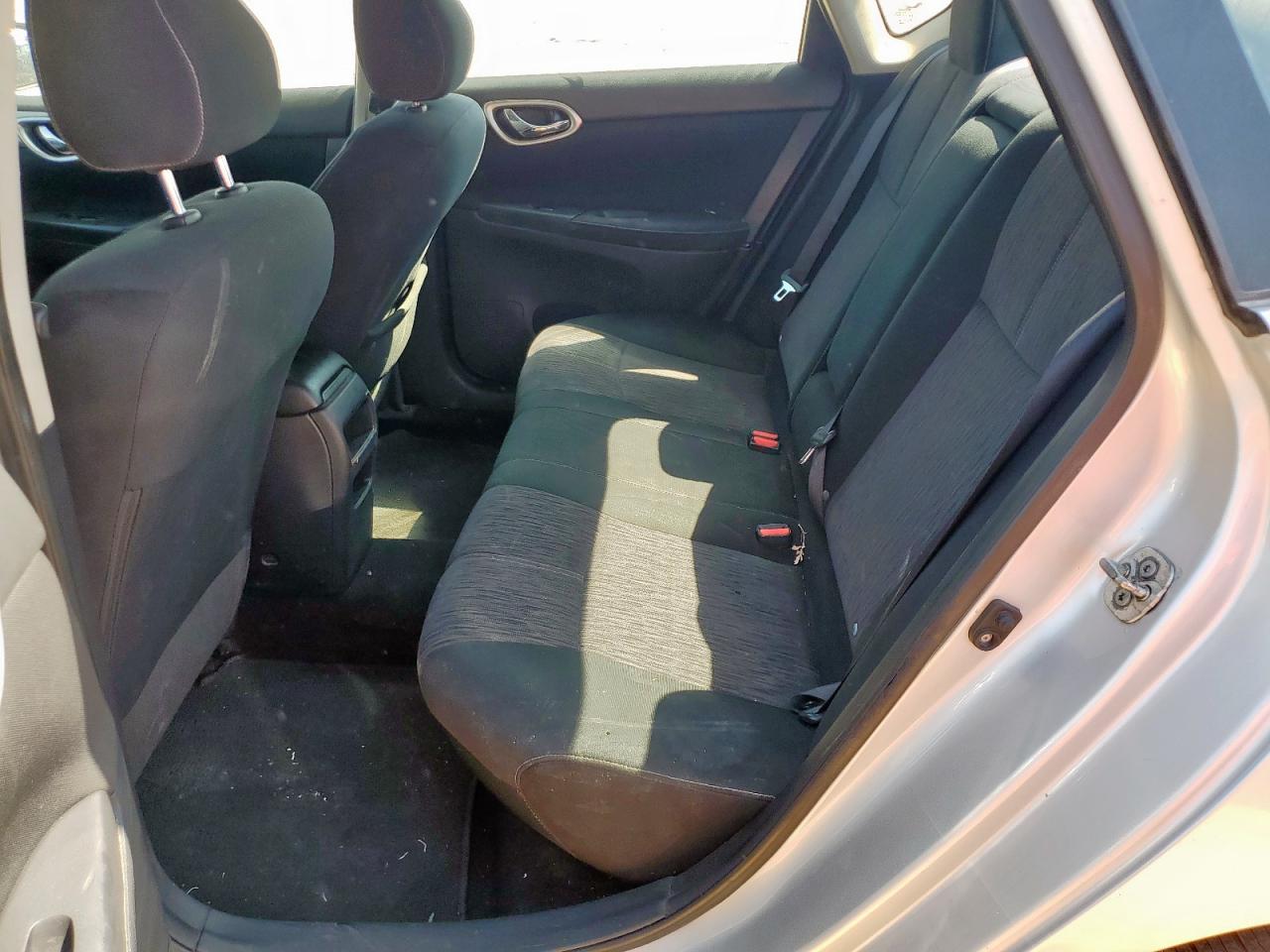 2015 Nissan Sentra S VIN: 3N1AB7AP9FL633338 Lot: 80327635
