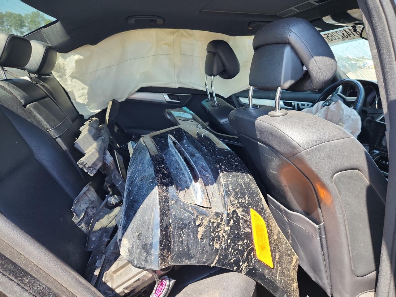 2014 Mercedes-Benz C 250 VIN: WDDGF4HB7EG246543 Lot: 81432265