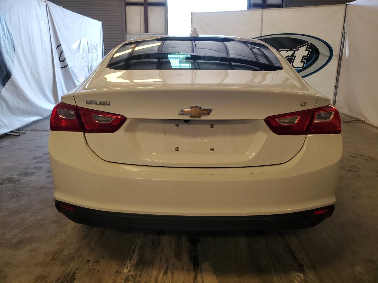 2018 Chevrolet Malibu Lt VIN: 1G1ZD5ST1JF157687 Lot: 80704395