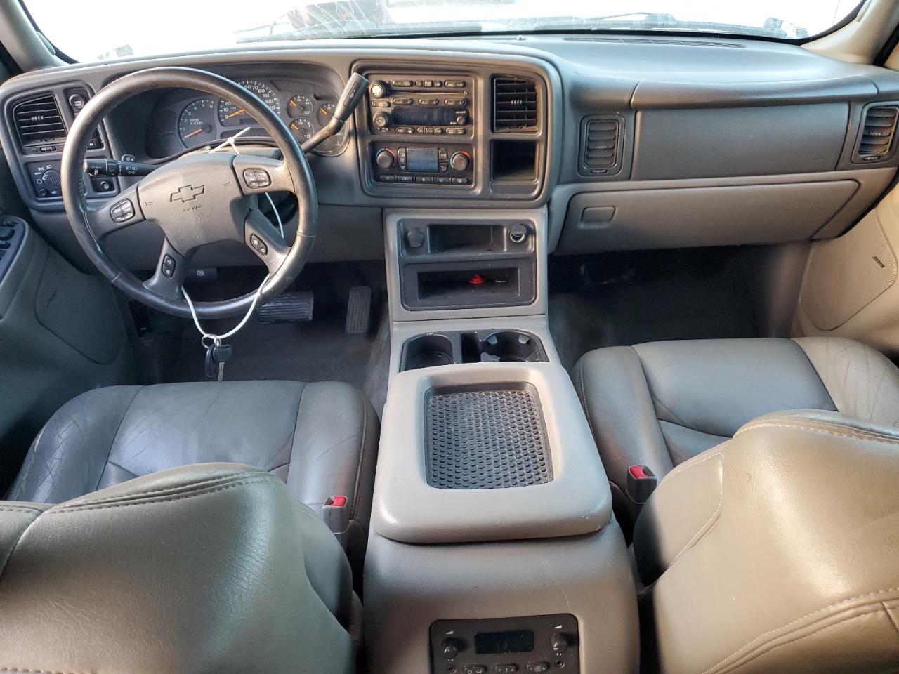 2004 Chevrolet Tahoe K1500 VIN: 1GNEK13T44R301309 Lot: 81004815