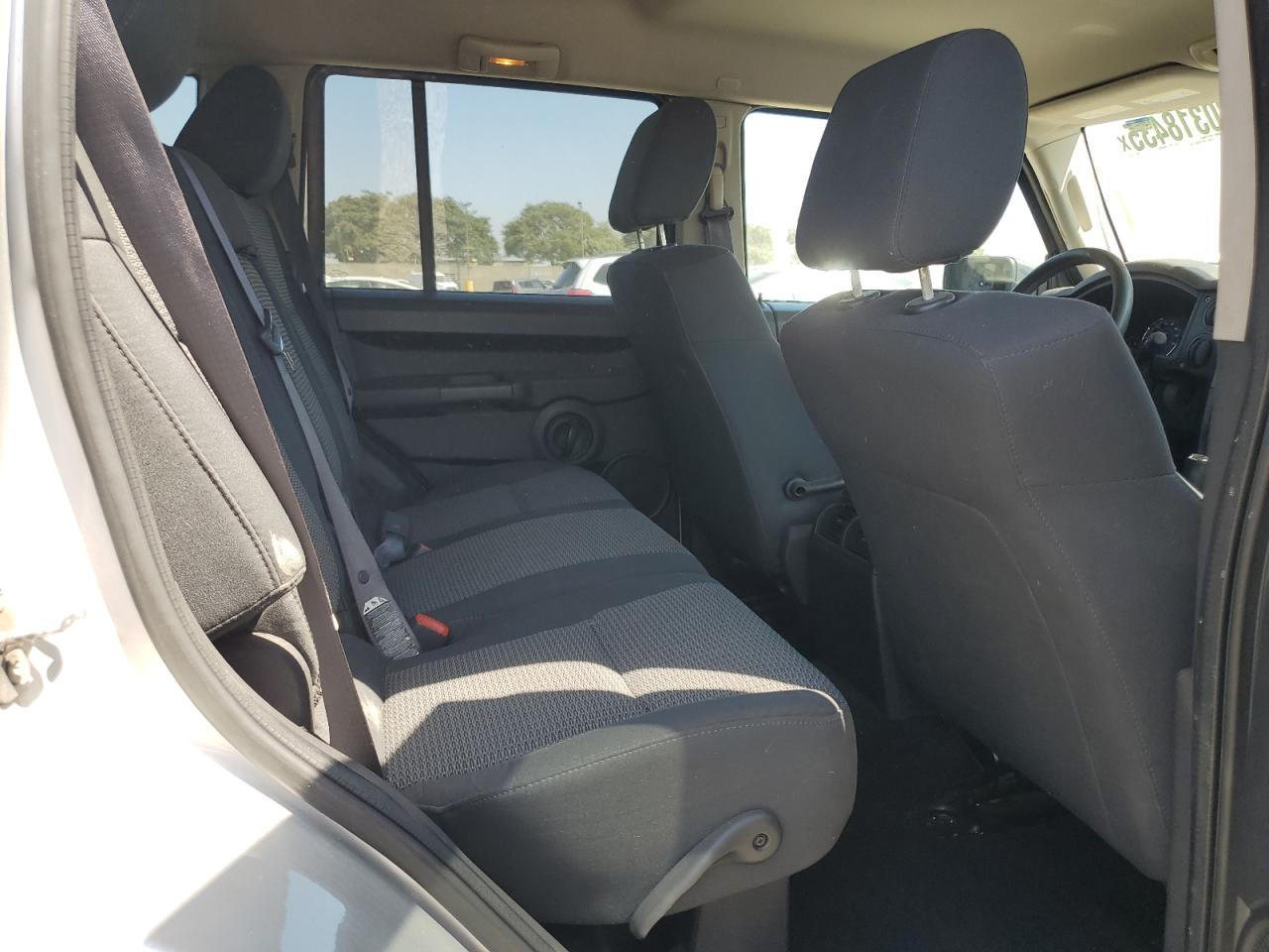 2008 Jeep Commander Sport VIN: 1J8HG48N48C172119 Lot: 80318435