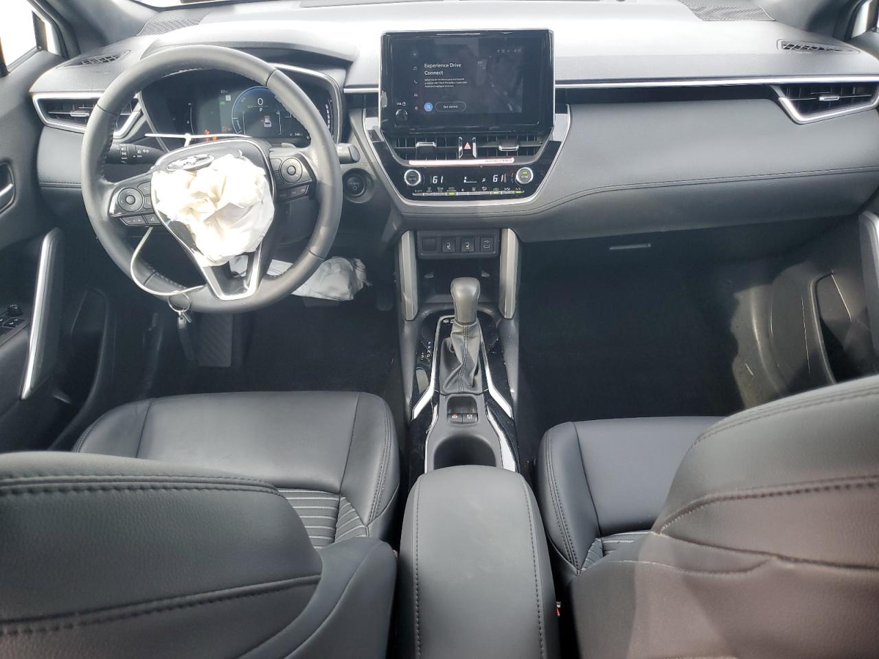 2024 Toyota Corolla Cross Se VIN: 7MUFBABG3RV042893 Lot: 81795545