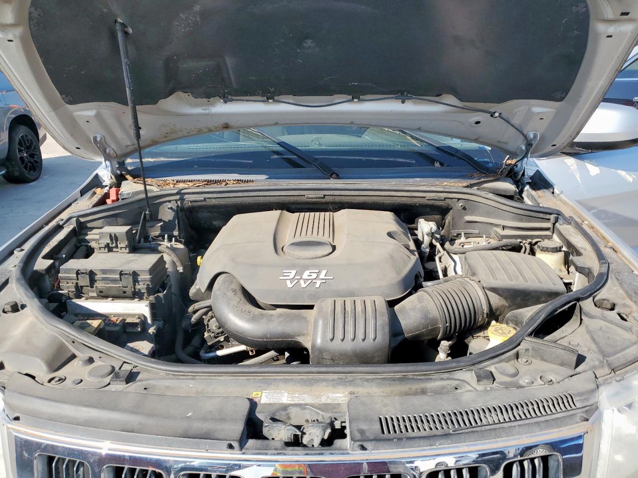 2012 Jeep Grand Cherokee Laredo VIN: 1C4RJEAG4CC227594 Lot: 71122685