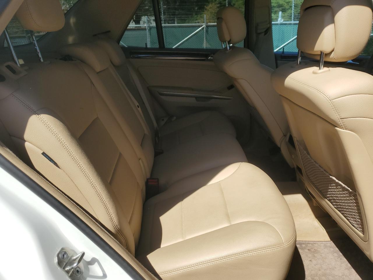 2009 Mercedes-Benz Ml 550 VIN: 4JGBB72E49A454727 Lot: 71719675