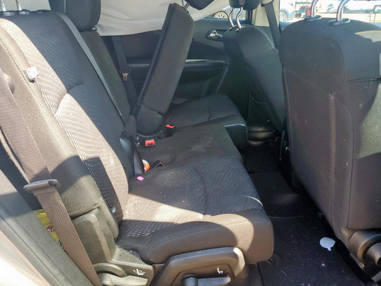 2019 Dodge Journey Se VIN: 3C4PDCAB0KT860099 Lot: 71606485