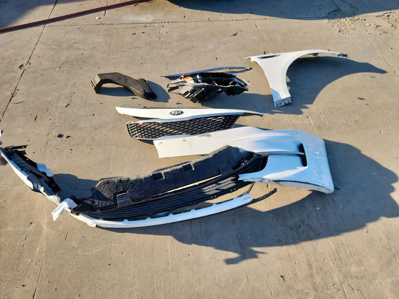 2016 Kia Optima Lx VIN: 5XXGT4L30GG041045 Lot: 84250685