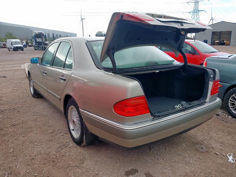 1998 MERCEDES E240 ELEGANCE AUTO 