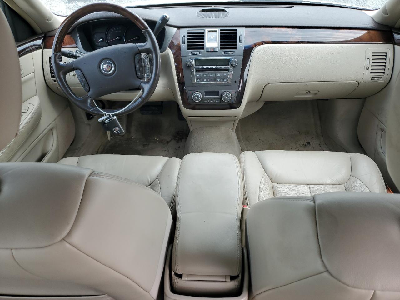 2010 Cadillac Dts Luxury Collection VIN: 1G6KD5EYXAU106090 Lot: 70362855