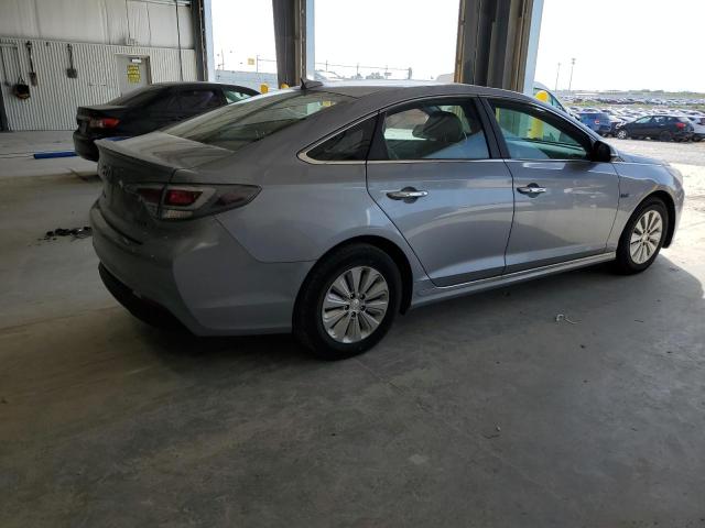  HYUNDAI SONATA 2016 Серебристый