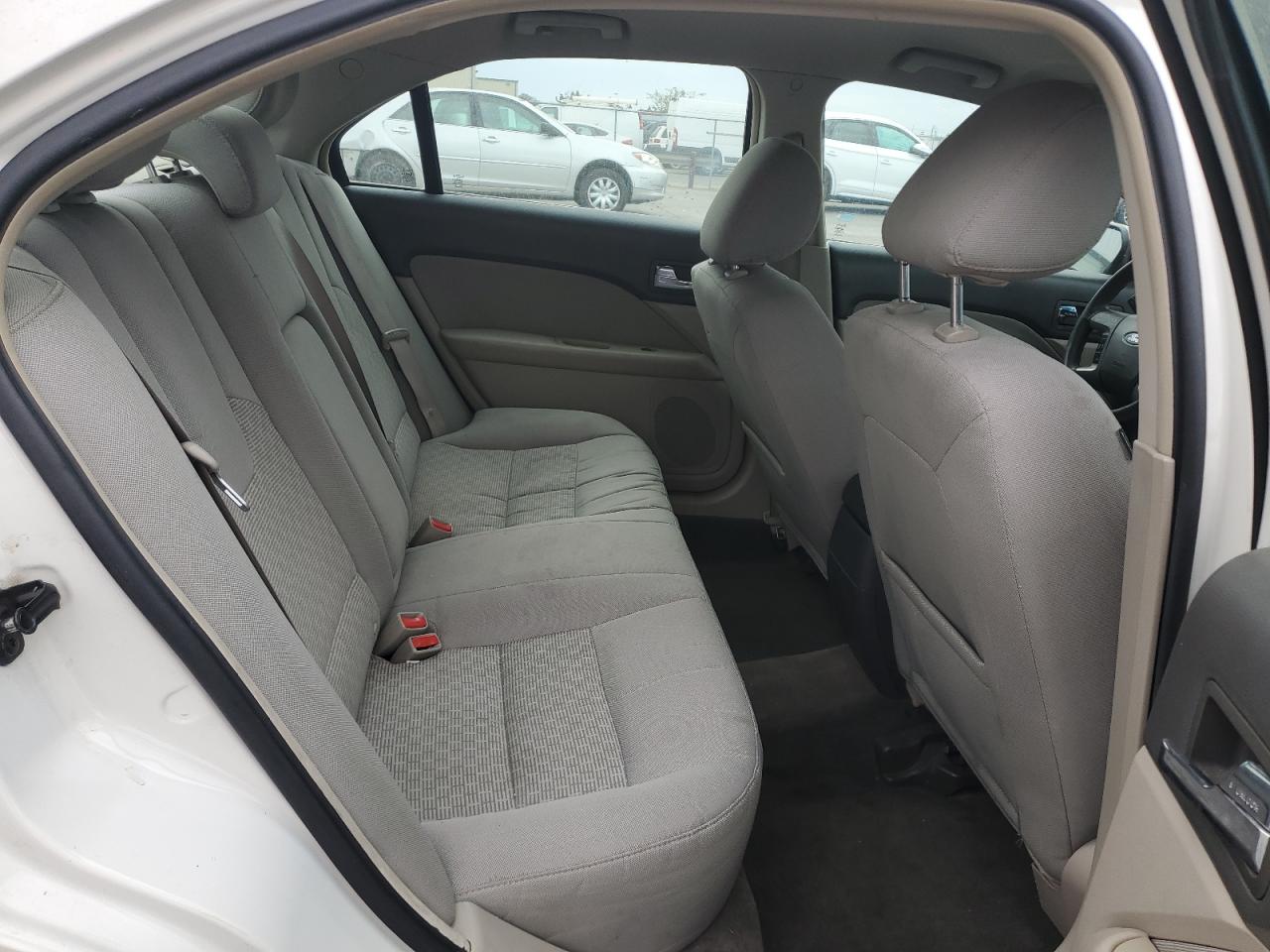 2011 Ford Fusion Se VIN: 3FAHP0HA5BR174831 Lot: 82102765