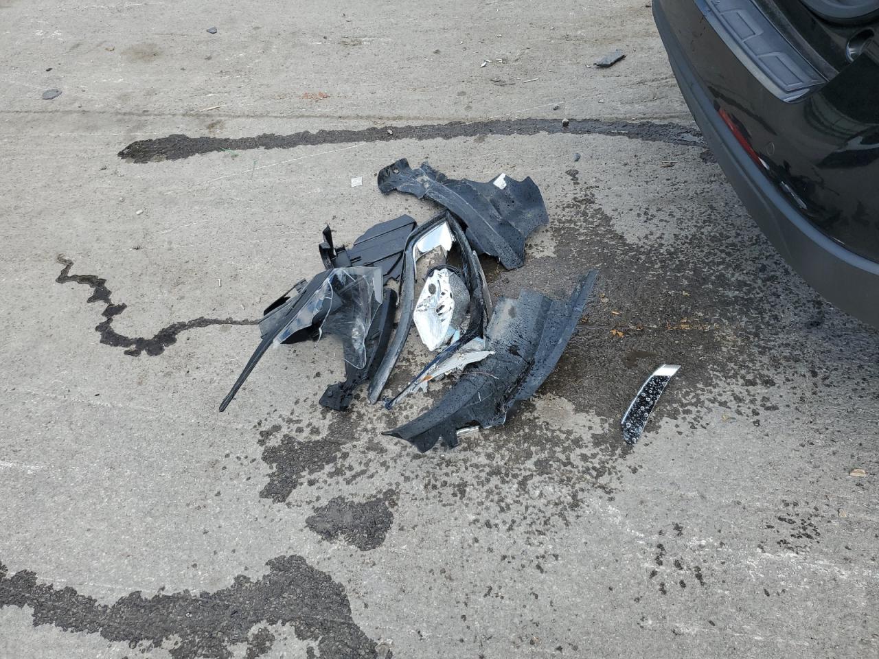 2014 Chevrolet Traverse Lt VIN: 1GNKRGKD8EJ353473 Lot: 70758485