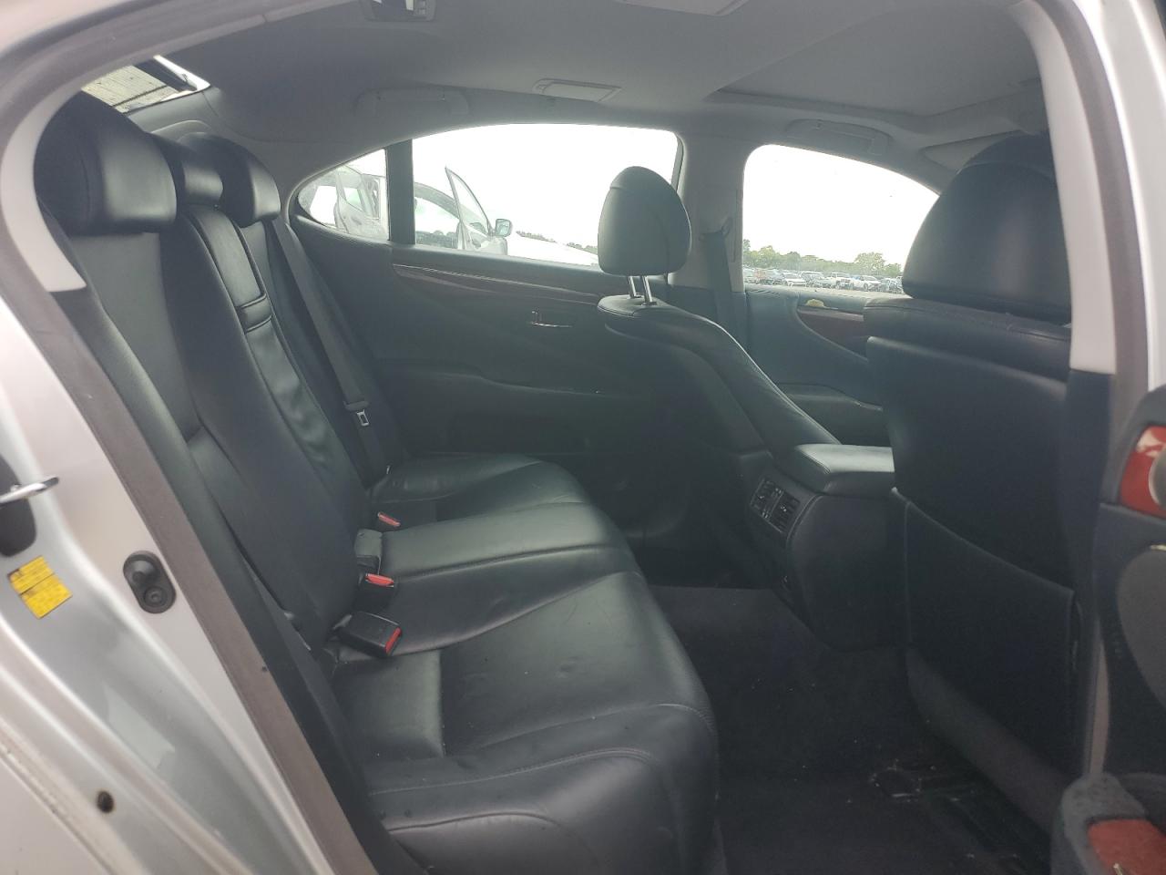 2007 Lexus Ls 460 VIN: JTHBL46F175049187 Lot: 84044085