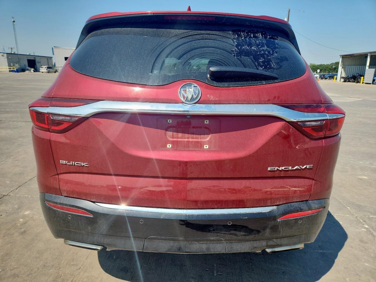 2018 Buick Enclave Essence VIN: 5GAERBKW1JJ166081 Lot: 80030795