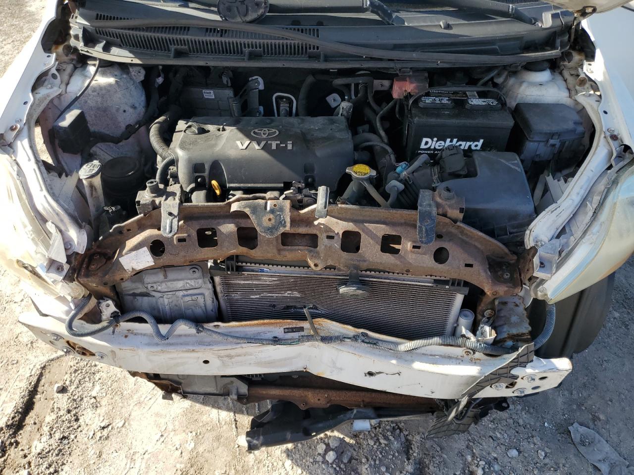 2008 Toyota Yaris VIN: JTDBT923781261496 Lot: 84194445