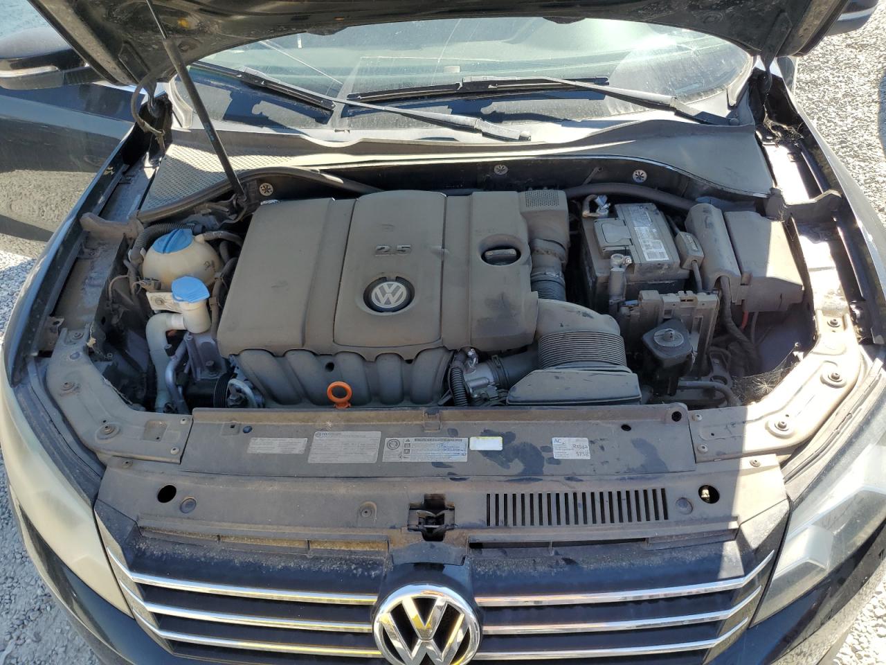 2013 Volkswagen Passat Se VIN: 1VWBP7A37DC123804 Lot: 71018345