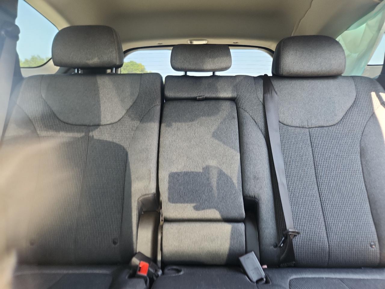 2020 Hyundai Santa Fe Sel VIN: 5NMS33AD1LH240164 Lot: 81011425