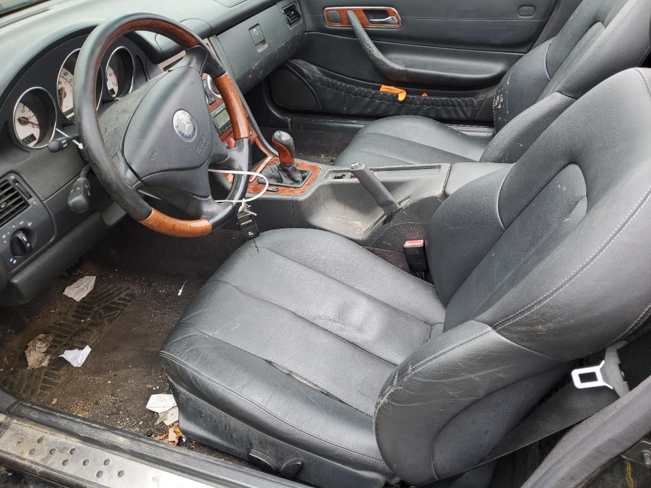 2004 Mercedes-Benz Slk 320 VIN: WDBKK65F24F303964 Lot: 82069925