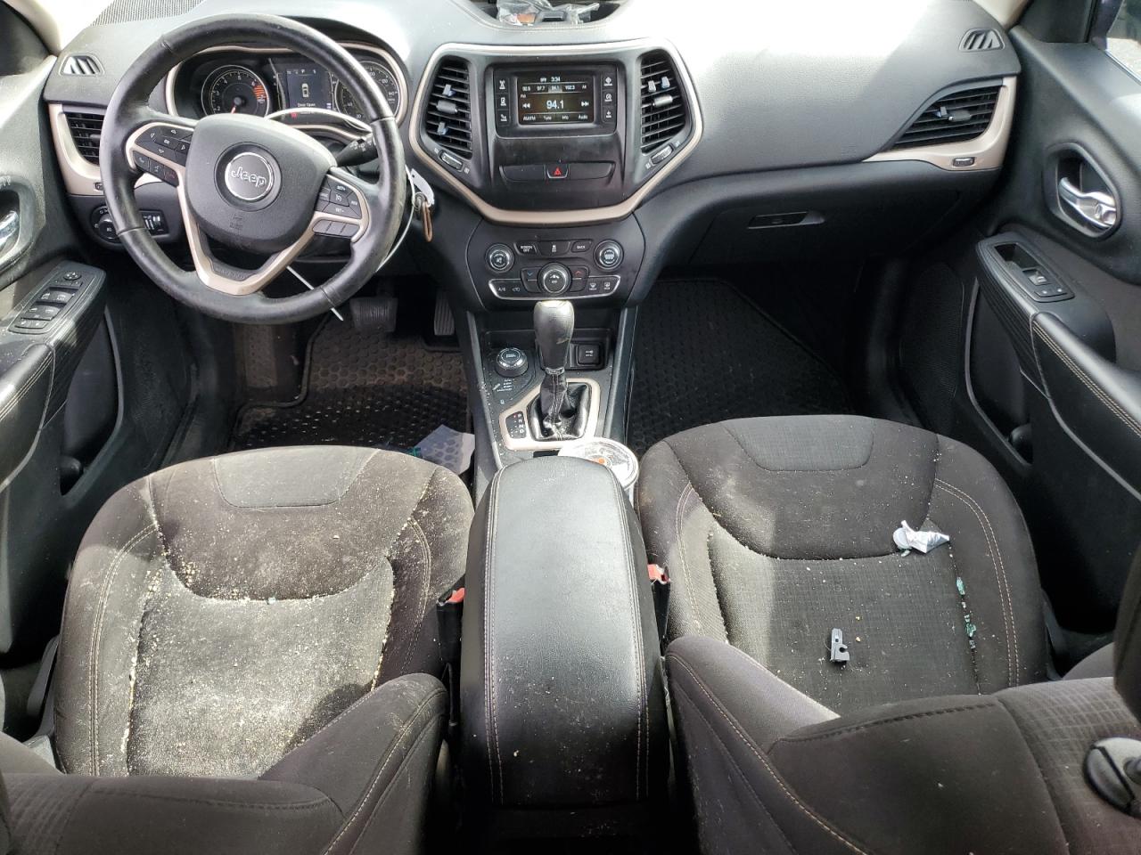 2016 Jeep Cherokee Latitude VIN: 1C4PJMCB7GW203507 Lot: 71500365